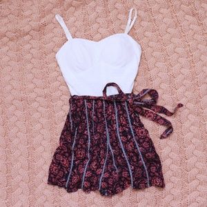 NWOT Bustier Romper With Pockets